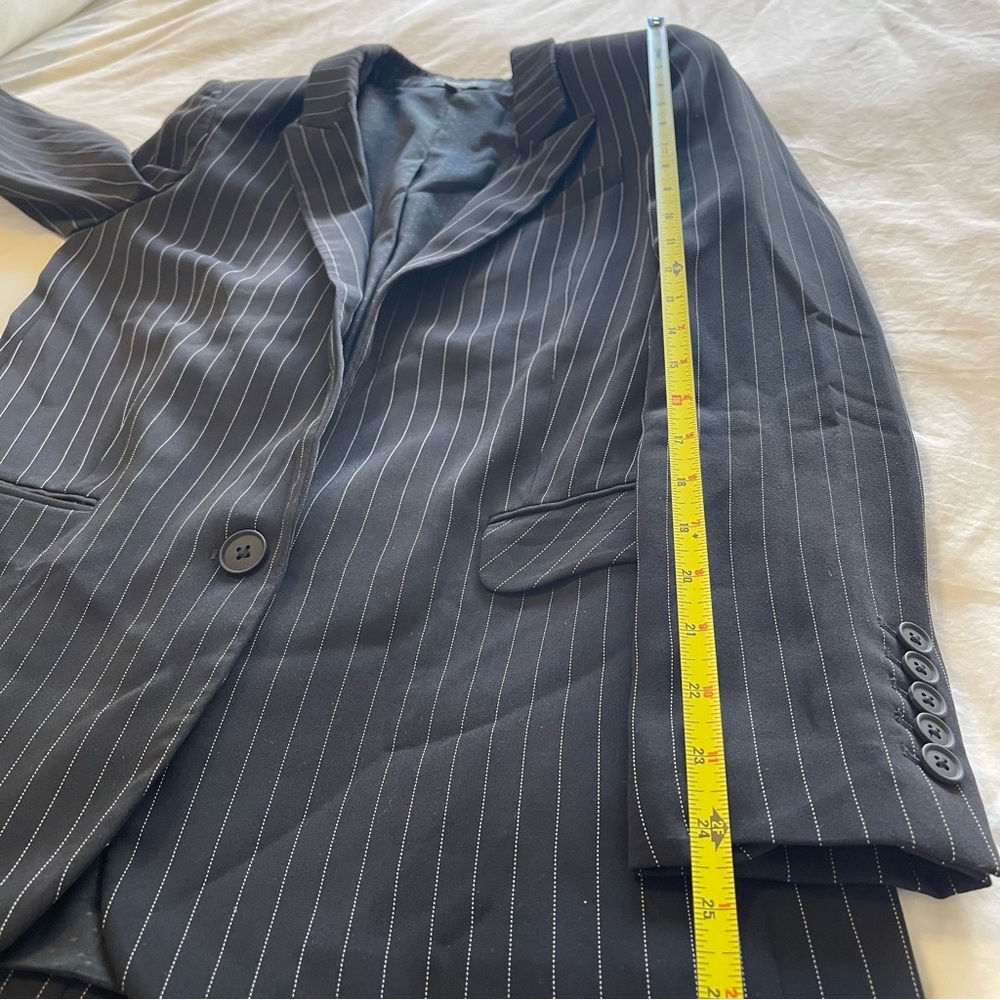Express One Button Blazer - Picture 9 of 15